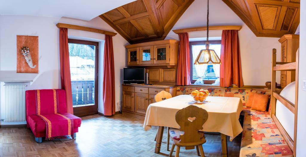 Apartments Elise Selva di Val Gardena Bagian luar foto
